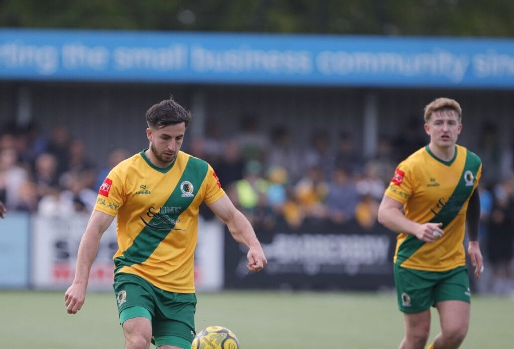 Horsham FC Midfield Signings, Danny Barker and Charlie Hester-Cook sign new deals for Horsham FC 2025-26 season