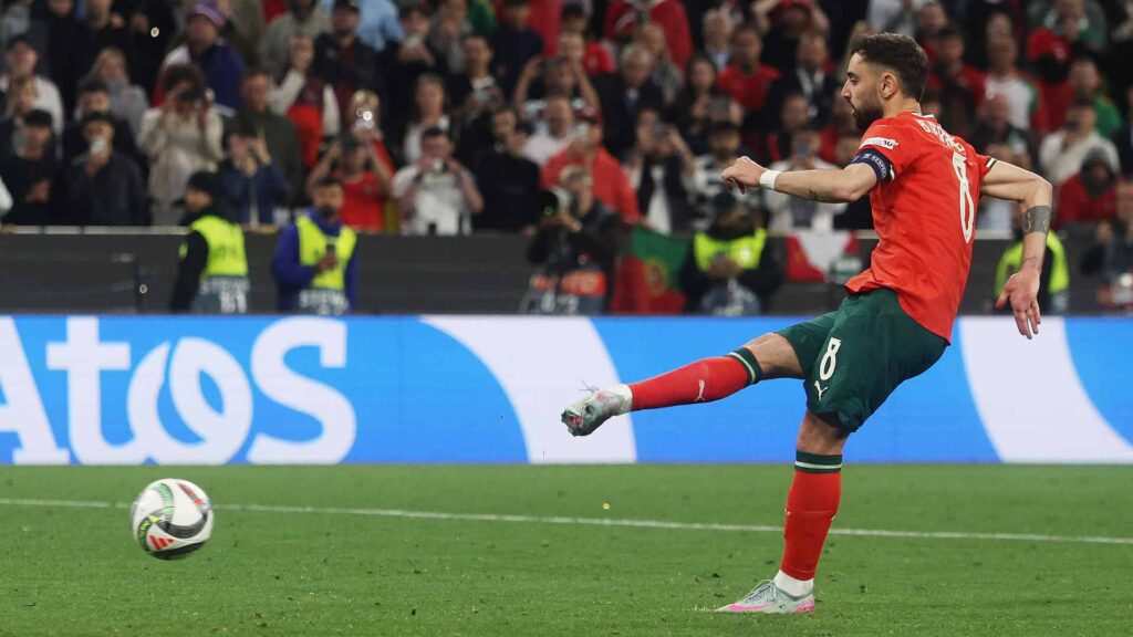 Bruno Fernandes and Diogo Dalot celebrate Portugal's UEFA Nations League victory over Spain