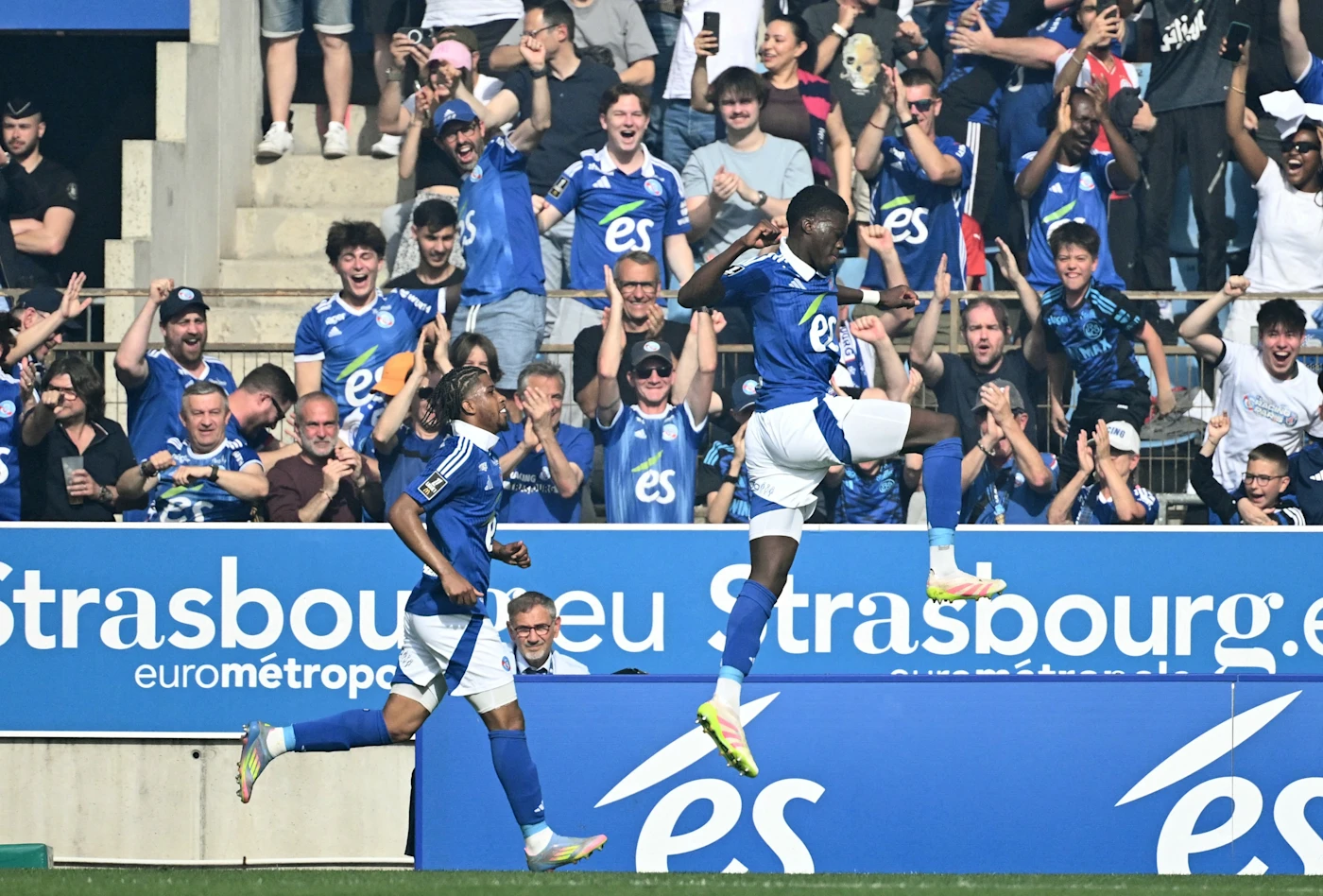 Mamadou_Sarr_celebrates_for_Strasbourg Mamadou celebrates after forcing an own goal in Strasbourg's win over PSG